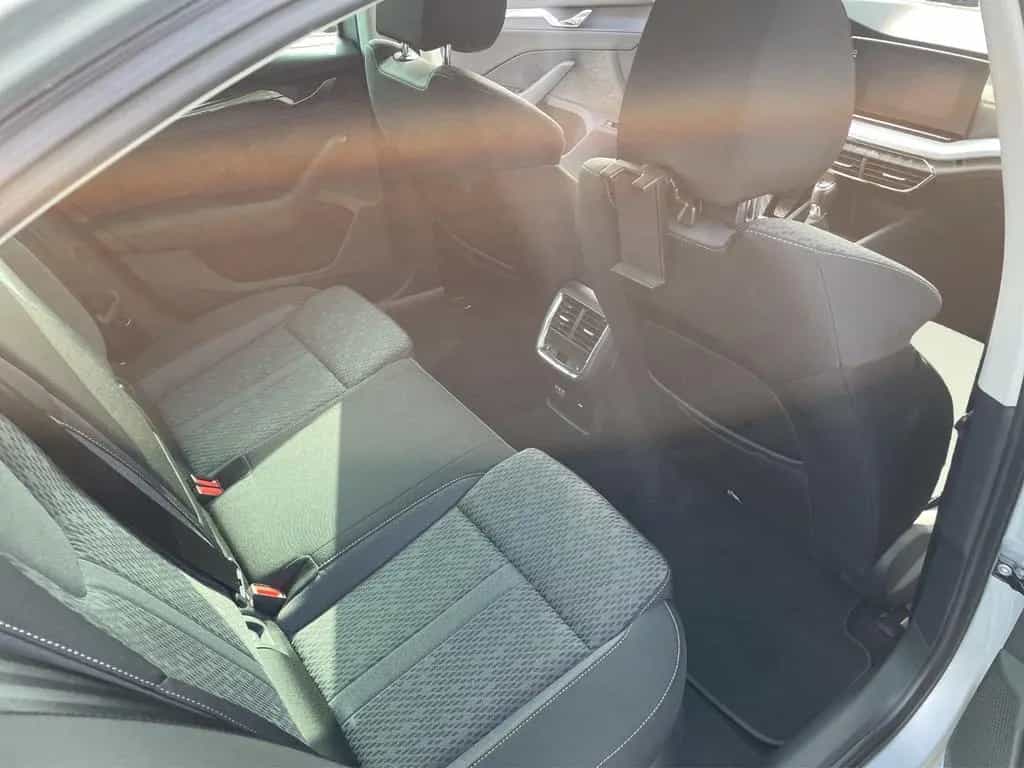 Skoda Octavia Lim. Edition 12/2020-photo-17