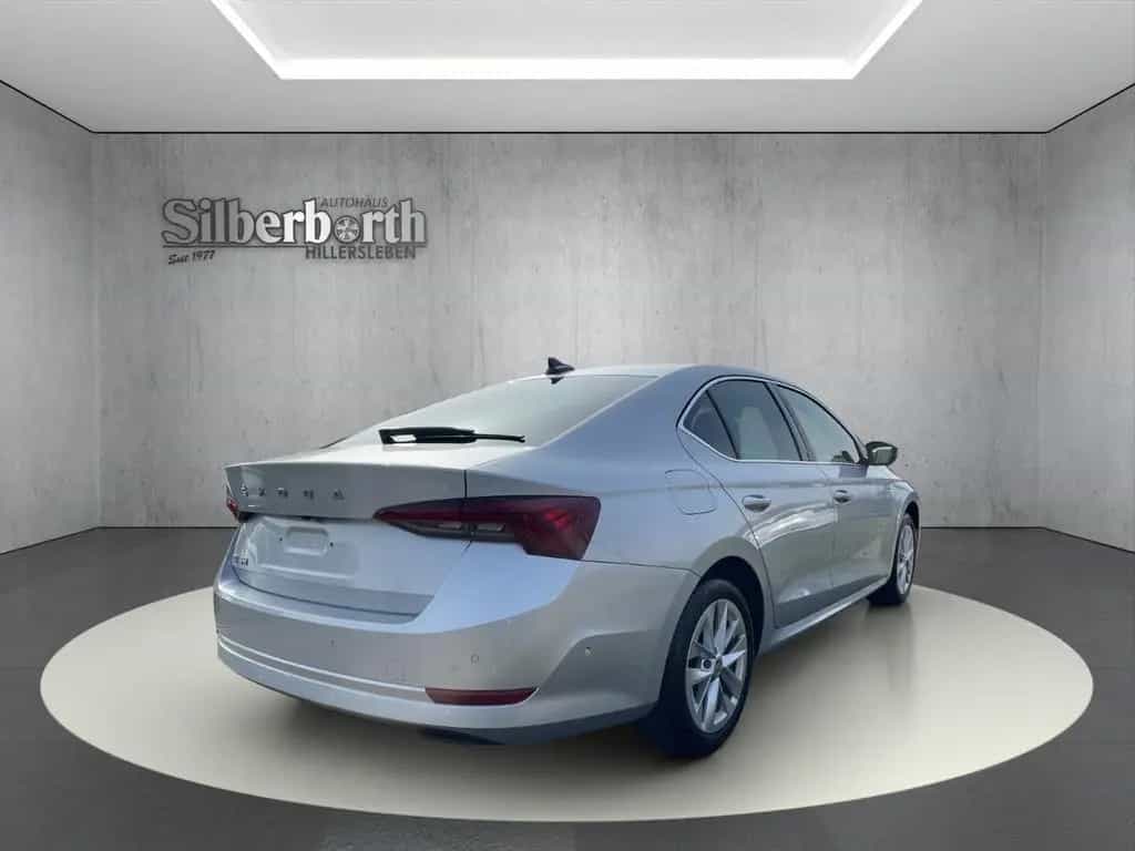 Skoda Octavia Lim. Edition 12/2020-photo-5
