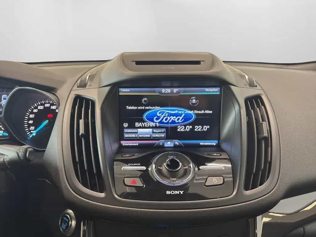 Ford Kuga 2.0 TDCi 4x4 Titanium BI-XENON NAVI AHK PAN 02/2016-photo-15