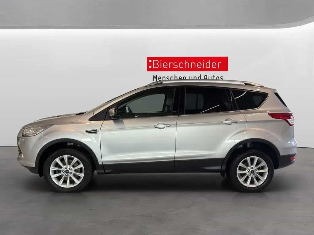 Ford Kuga 2.0 TDCi 4x4 Titanium BI-XENON NAVI AHK PAN 02/2016-photo-5