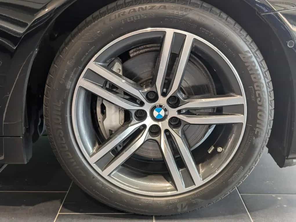 BMW 5 Series d Touring Aut. 8-fach 1.Hand 01/2023-photo-12
