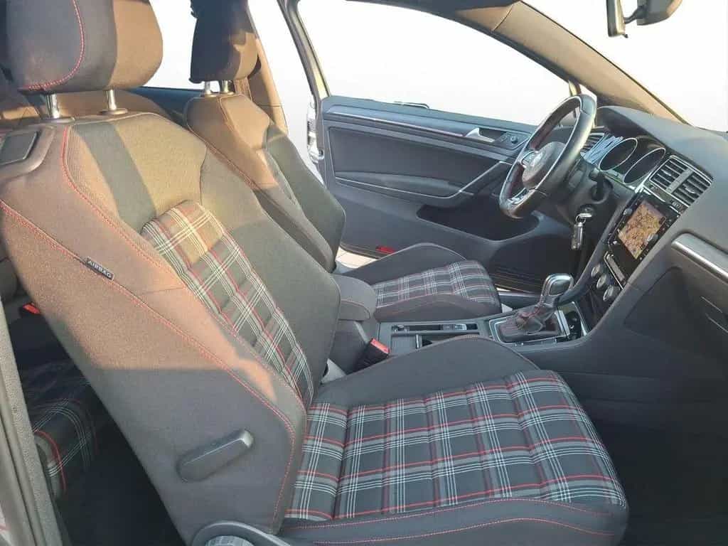 Volkswagen Golf VII 2.0 GTI 230PS DSG Navi LED LM19" 06/2018-photo-16