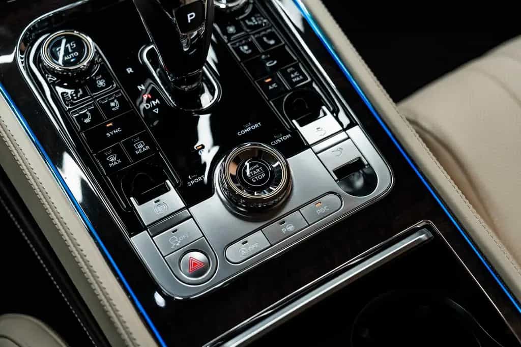 Bentley Continental GT 12/2020-photo-11