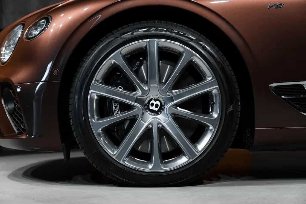 Bentley Continental GT 12/2020-photo-5