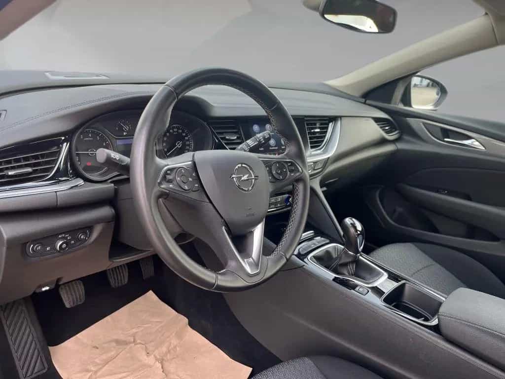 Opel Insignia Sports Tourer 1.5 Direct InjectionTurbo 12/2018-photo-10