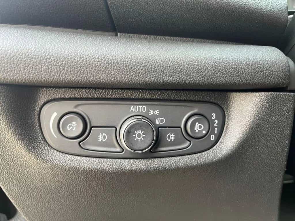 Opel Insignia Sports Tourer 1.5 Direct InjectionTurbo 12/2018-photo-21