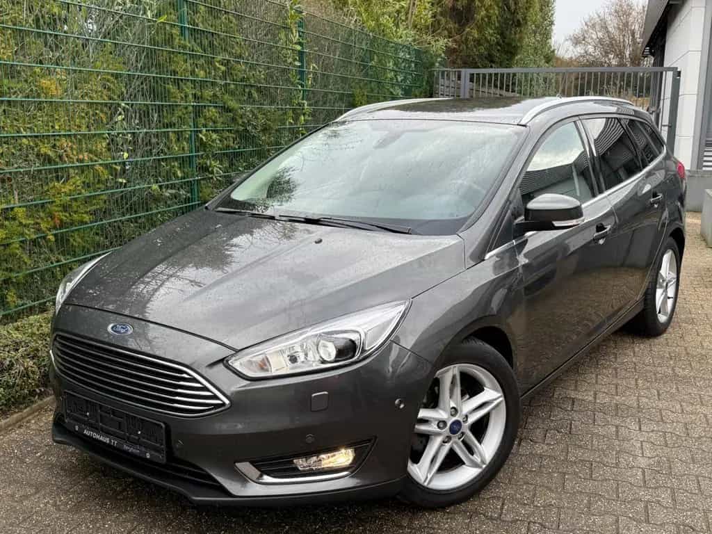 Ford Focus 1,0 EcoBoost Titanium Turnier°Xenon°Kamera 12/2017-photo-0