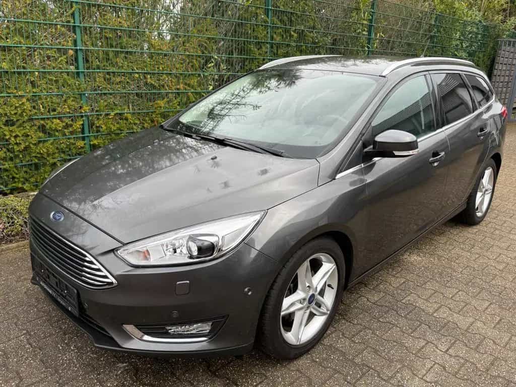 Ford Focus 1,0 EcoBoost Titanium Turnier°Xenon°Kamera 12/2017-photo-1