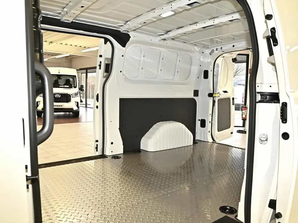Maxus Deliver 7 Kasten L2H1 2 x Schieb. LED DAB Touch null-photo-28