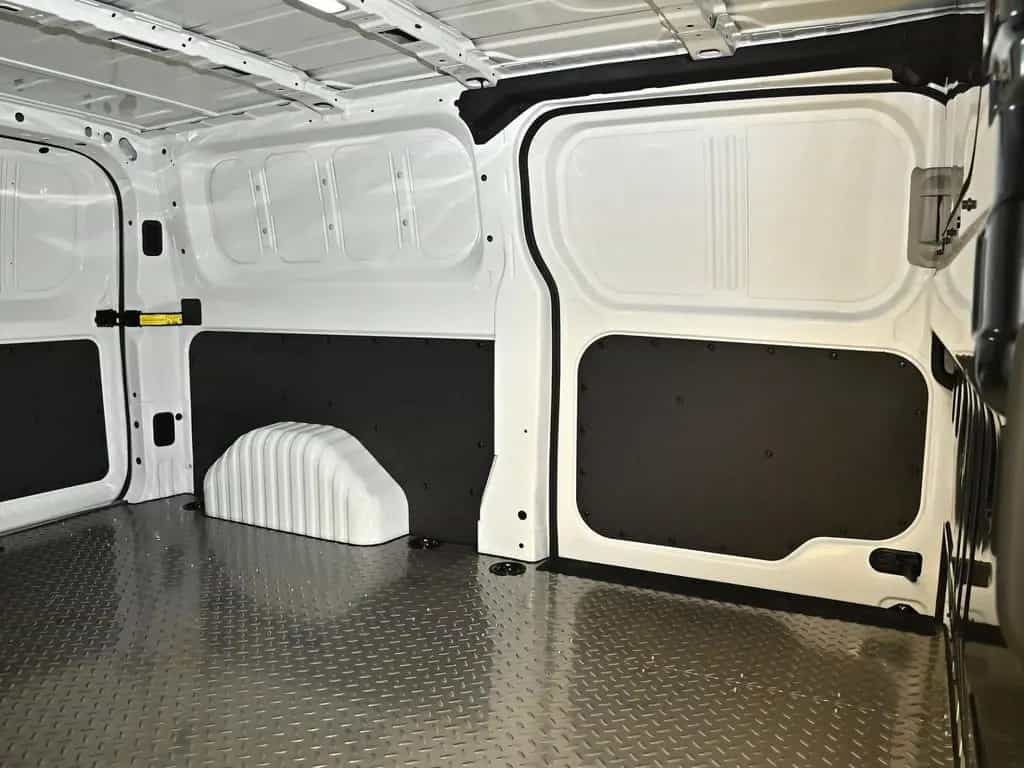 Maxus Deliver 7 Kasten L2H1 2 x Schieb. LED DAB Touch null-photo-4