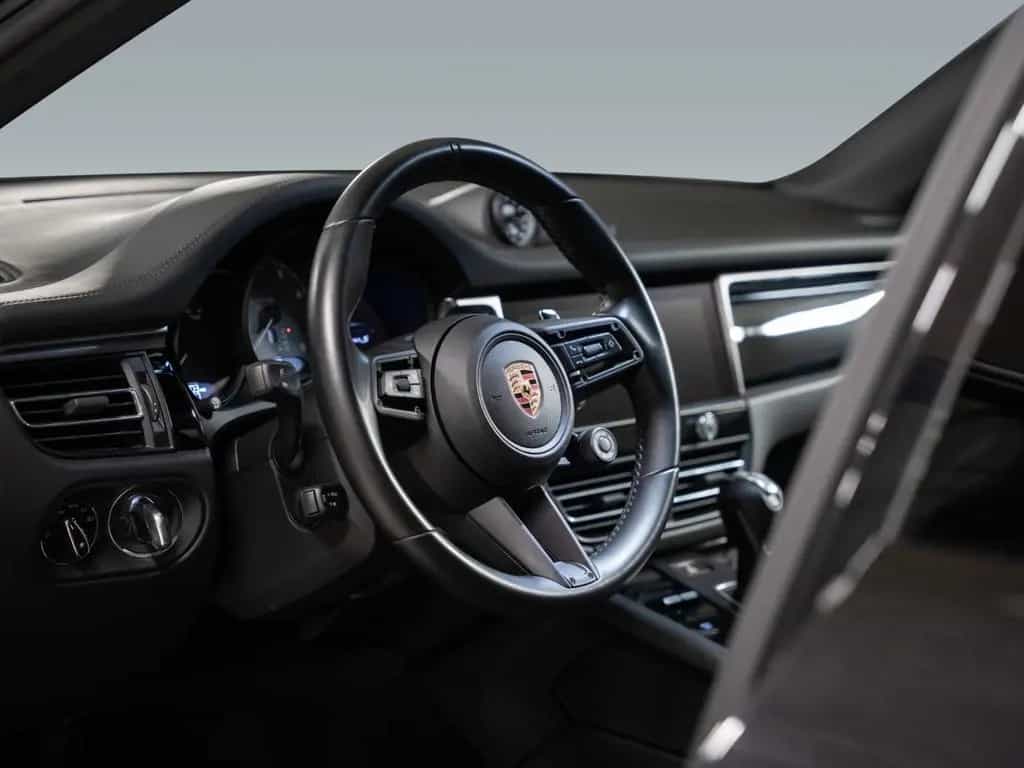 Porsche Macan S CarPlay Panodach AHK Luftfederung Standh 12/2021-photo-25