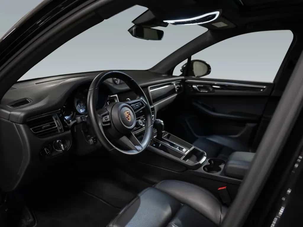 Porsche Macan S CarPlay Panodach AHK Luftfederung Standh 12/2021-photo-3