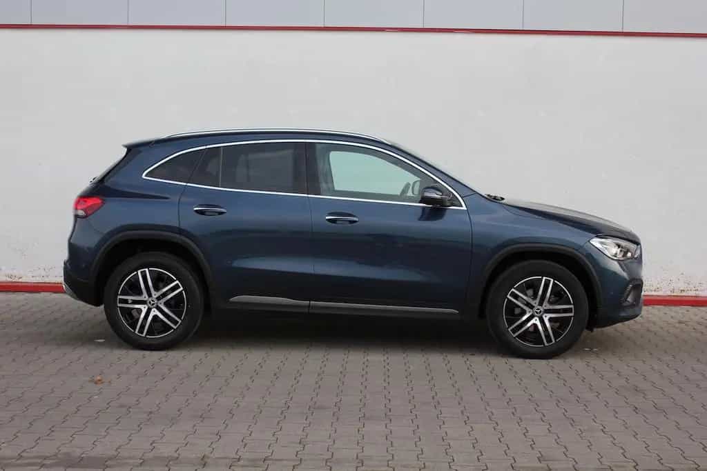 Mercedes-Benz GLA-Class 200 Progressive AHK WideScreen 21660 € NETTO 12/2020-photo-2