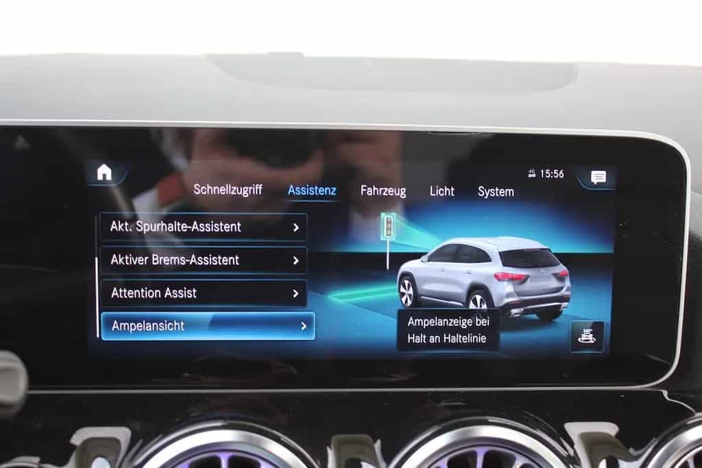 Mercedes-Benz GLA-Class 200 Progressive AHK WideScreen 21660 € NETTO 12/2020-photo-46