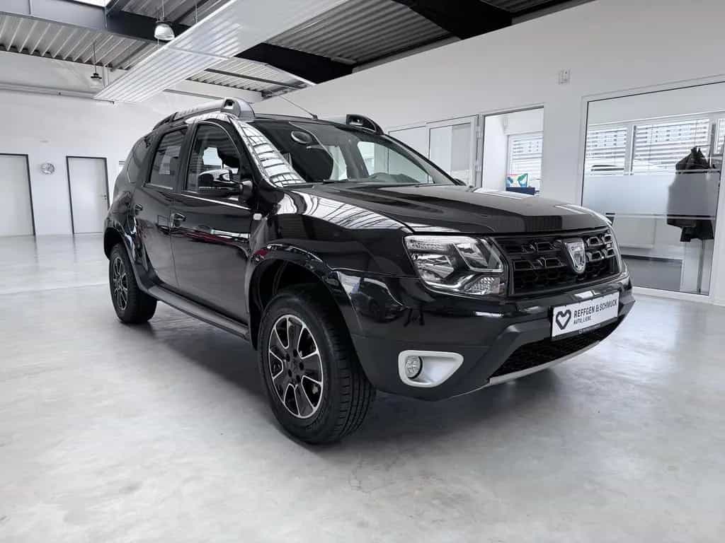 Dacia Duster BLACK SHADOW 4X4 KLIMA+NAV+KAMERA+AHK+TÜV 08/2017-photo-19