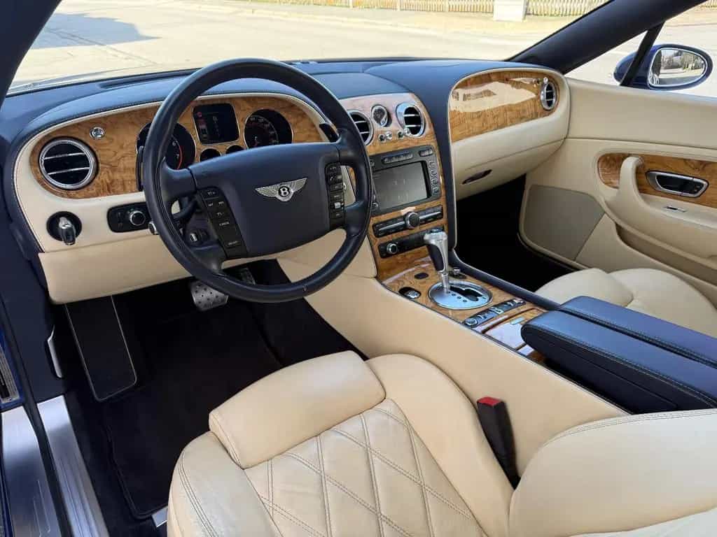 Bentley Continental GTC Mulliner 08/2007-photo-15