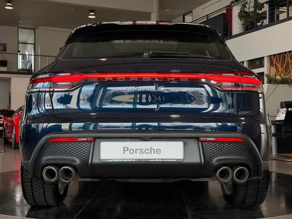 Porsche Macan S PDK PCM 14-Wege Pano Carbon PASM PDLS+ 11/2022-photo-28