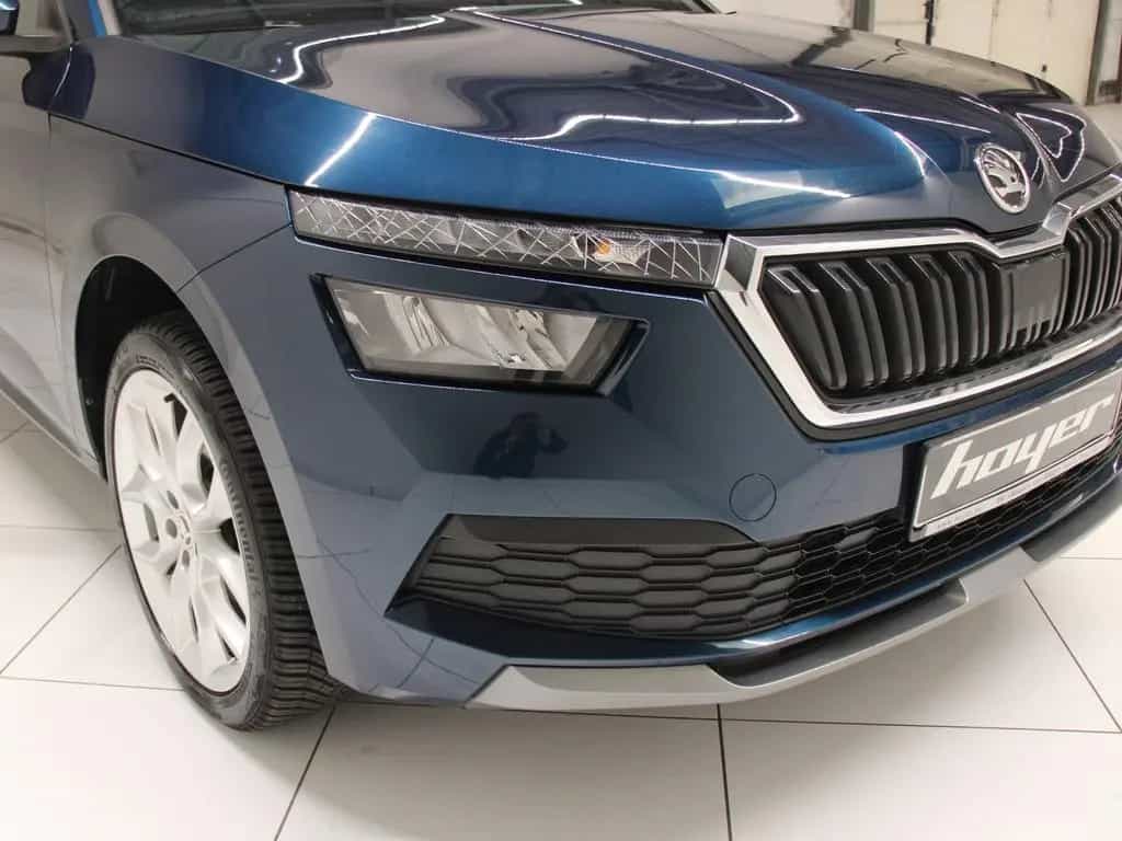 Skoda Kamiq 1.5 TSI DSG Ambition Virtual LED SHZ RFK 04/2021-photo-9