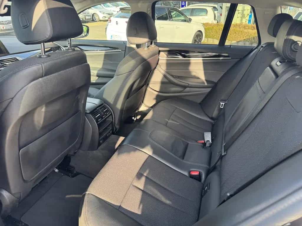 BMW 520 i Sport Line Touring Park-Assistent Luftfede 01/2020-photo-12