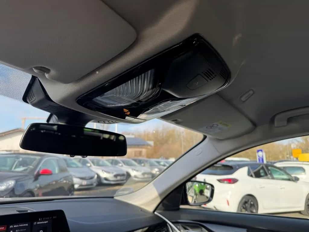 BMW 520 i Sport Line Touring Park-Assistent Luftfede 01/2020-photo-22