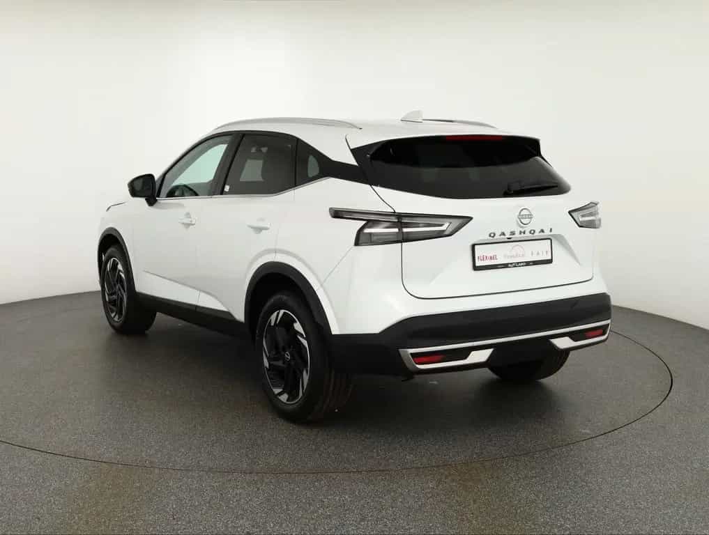 Nissan Qashqai N-Connecta 1.3 Dig-T MHEV Aut. LED ACC 10/2025-photo-2