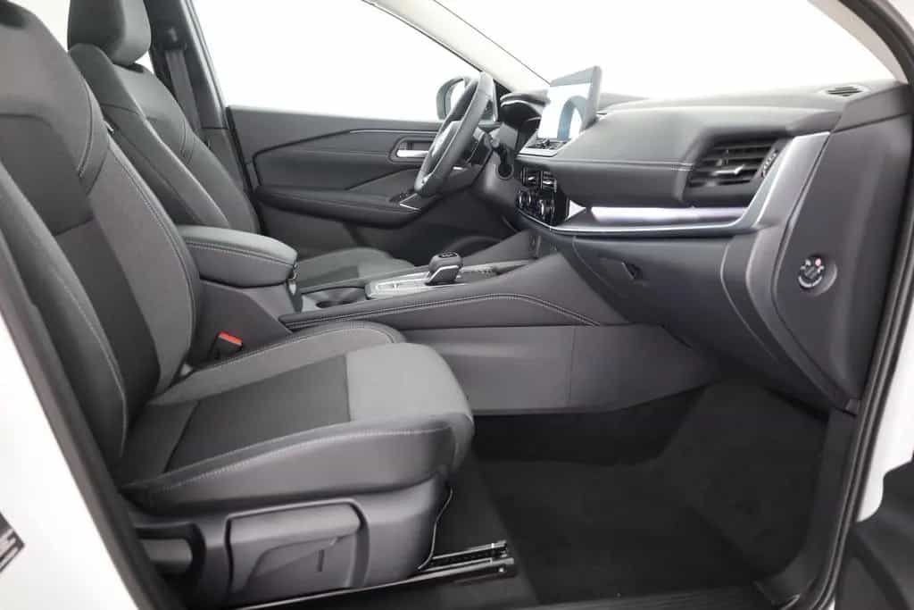 Nissan Qashqai N-Connecta 1.3 Dig-T MHEV Aut. LED ACC 10/2025-photo-23