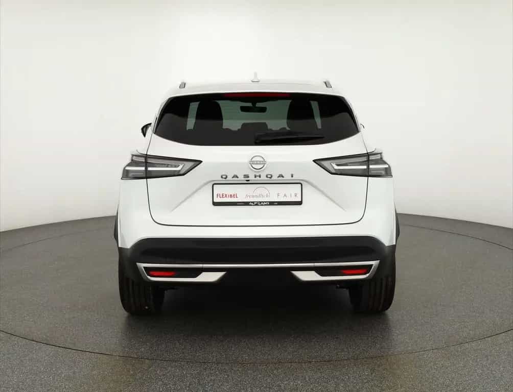 Nissan Qashqai N-Connecta 1.3 Dig-T MHEV Aut. LED ACC 10/2025-photo-3