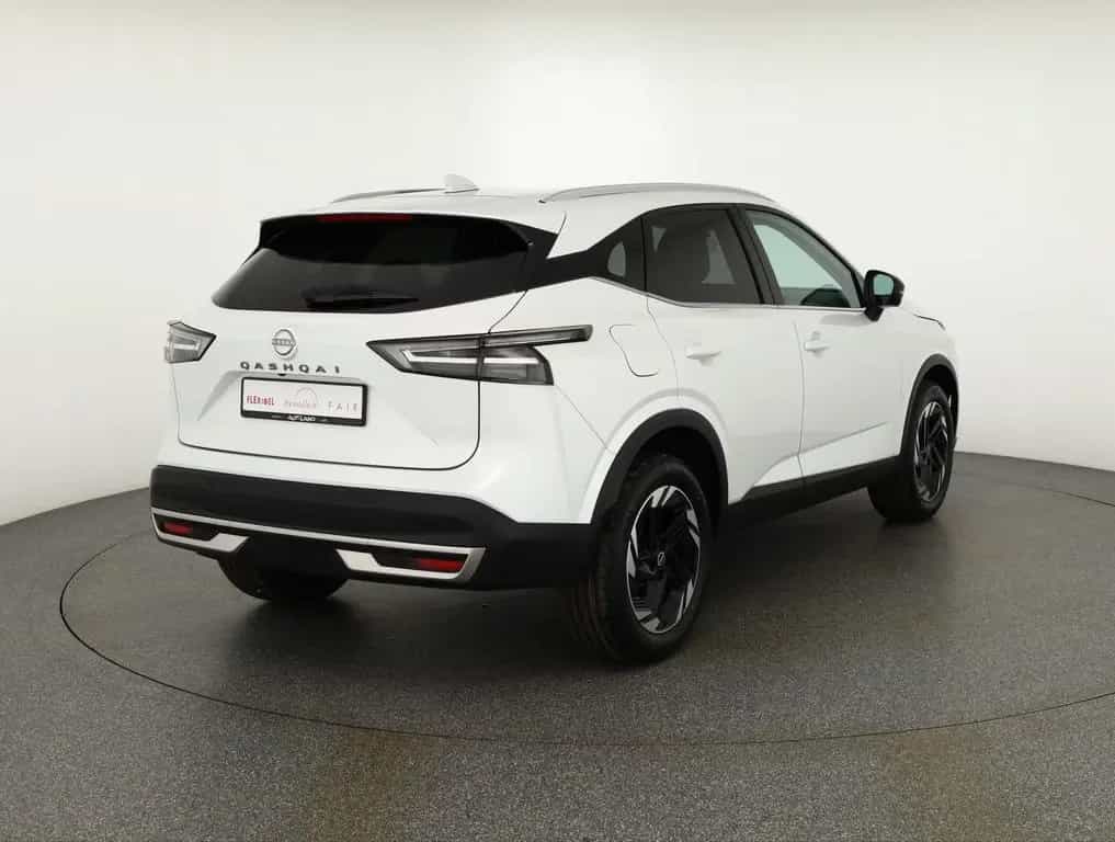 Nissan Qashqai N-Connecta 1.3 Dig-T MHEV Aut. LED ACC 10/2025-photo-4