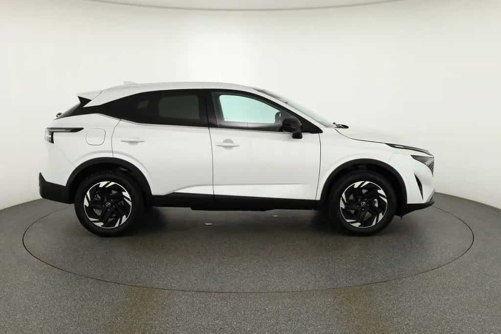 Nissan Qashqai N-Connecta 1.3 Dig-T MHEV Aut. LED ACC 10/2025-photo-5
