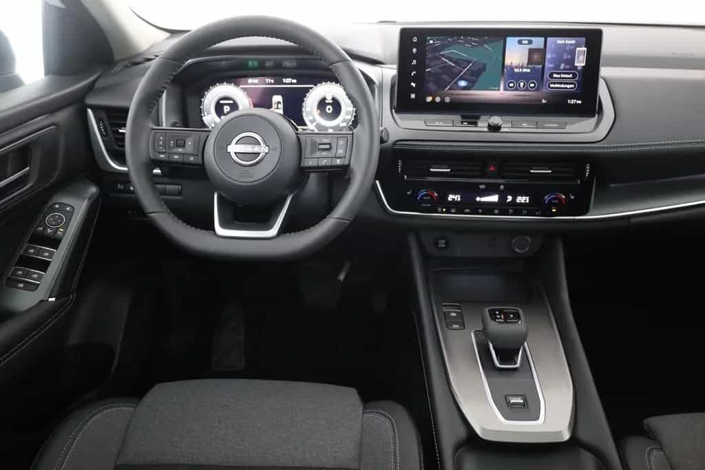 Nissan Qashqai N-Connecta 1.3 Dig-T MHEV Aut. LED ACC 10/2025-photo-9