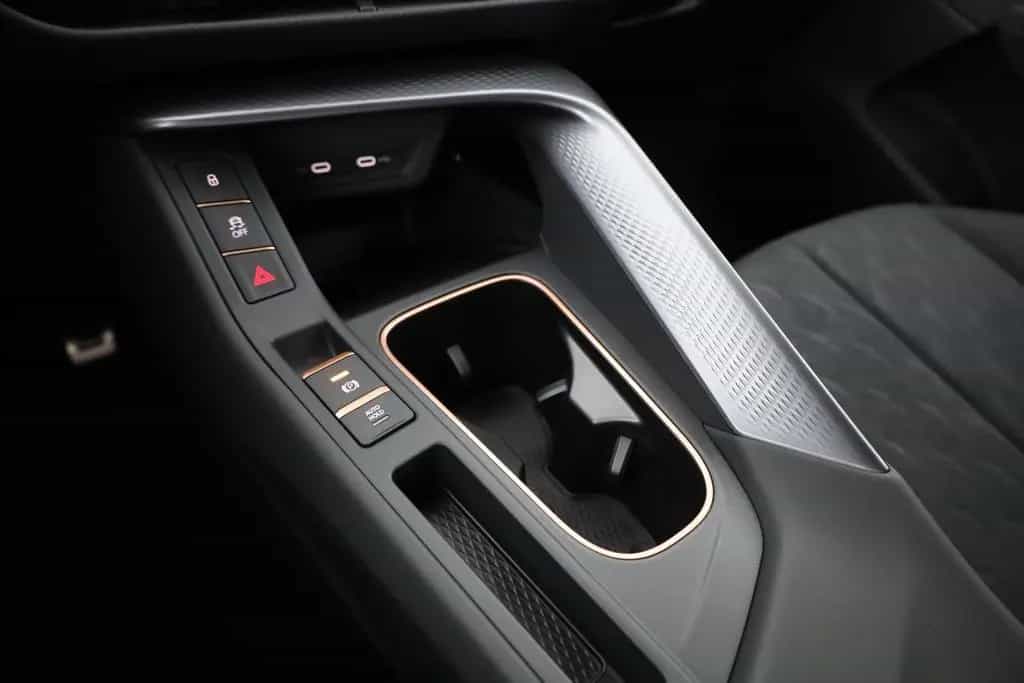 Cupra Terramar VZ 2.0 TSI 4Drive DSG LED ACC Navi AHK 10/2025-photo-12