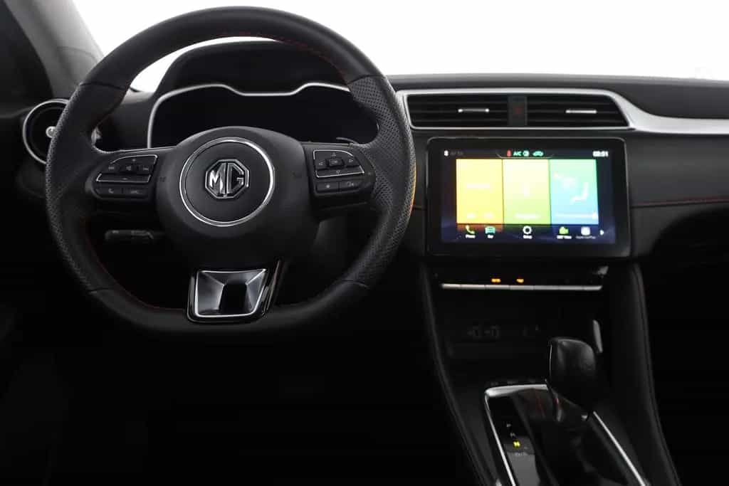 MG ZS 1.0 T-GDI Luxury Aut. LED Navi 360° Sitzheizu 05/2024-photo-9