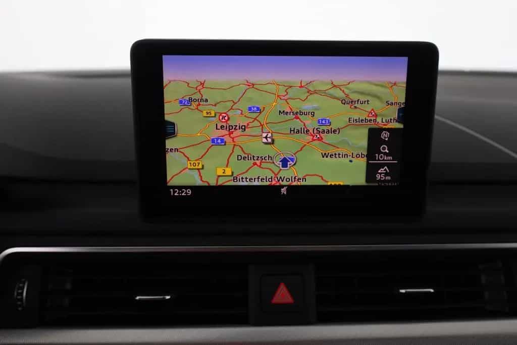 Audi A4 Avant 40 TFSI advanced Keyless-Go Leder Navi 01/2019-photo-10