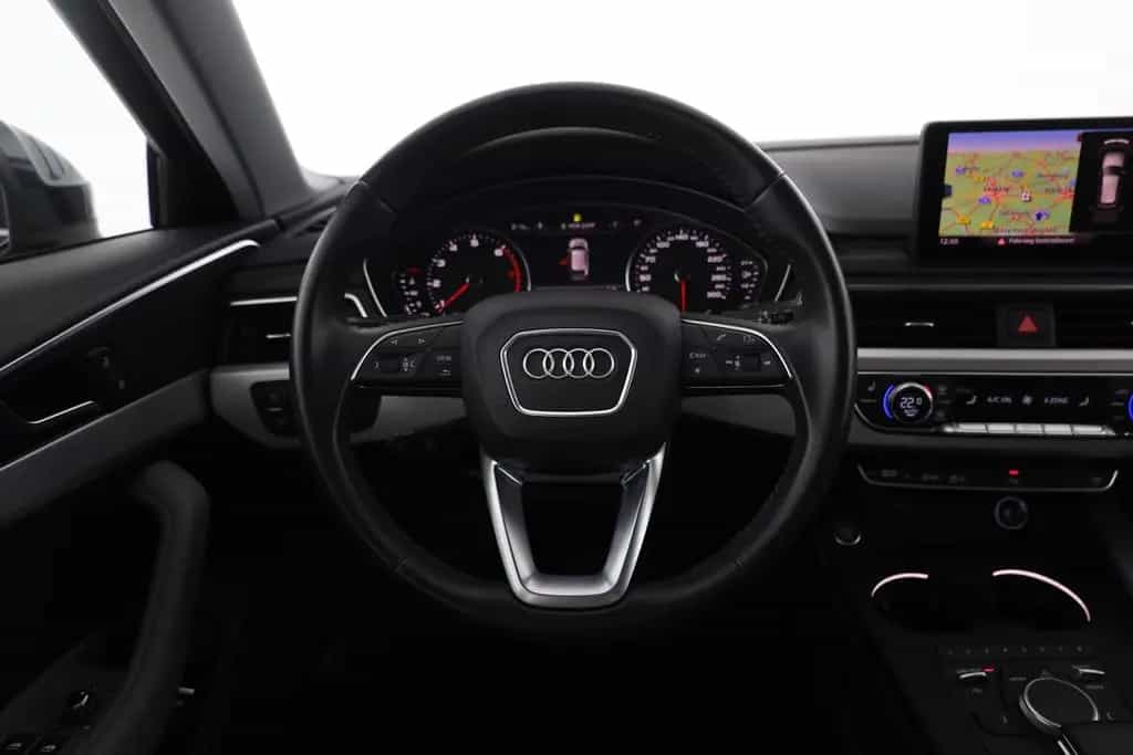 Audi A4 Avant 40 TFSI advanced Keyless-Go Leder Navi 01/2019-photo-14