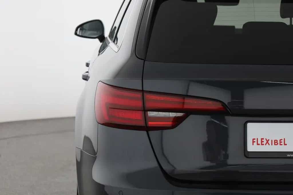 Audi A4 Avant 40 TFSI advanced Keyless-Go Leder Navi 01/2019-photo-32