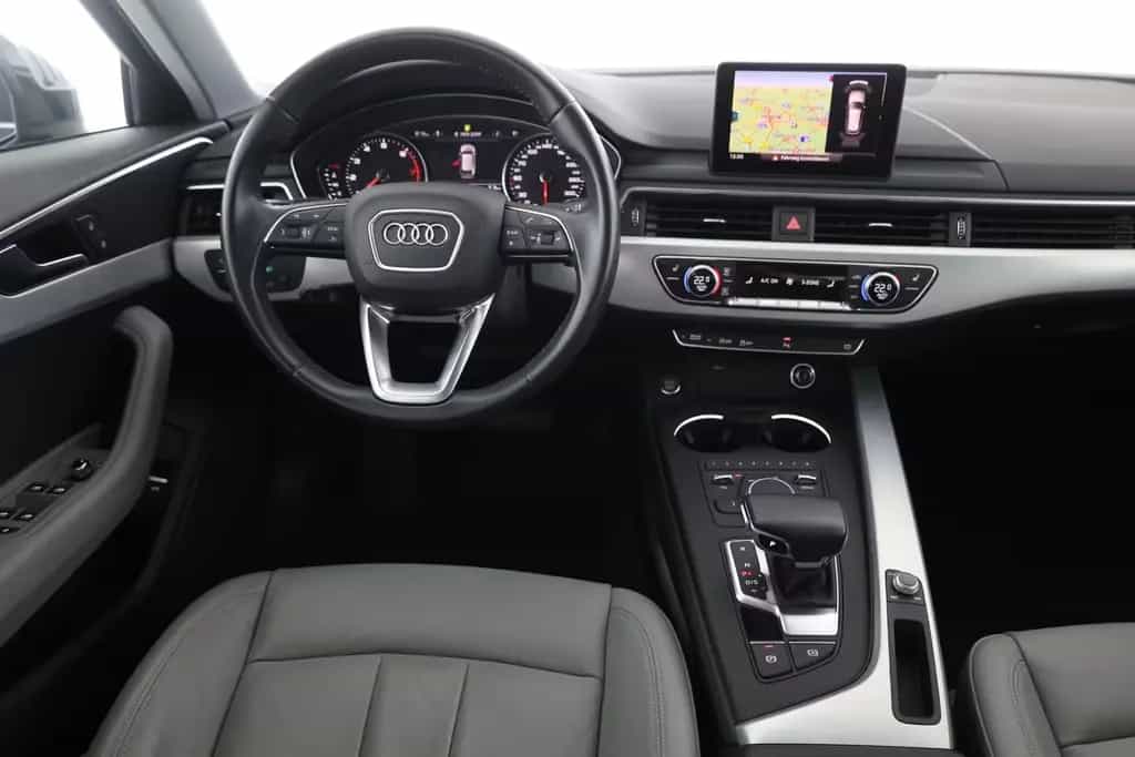 Audi A4 Avant 40 TFSI advanced Keyless-Go Leder Navi 01/2019-photo-9