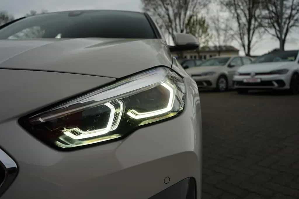 BMW 218 i M Sport Virtual Cockpit Sitzheizung Navi 07/2022-photo-32