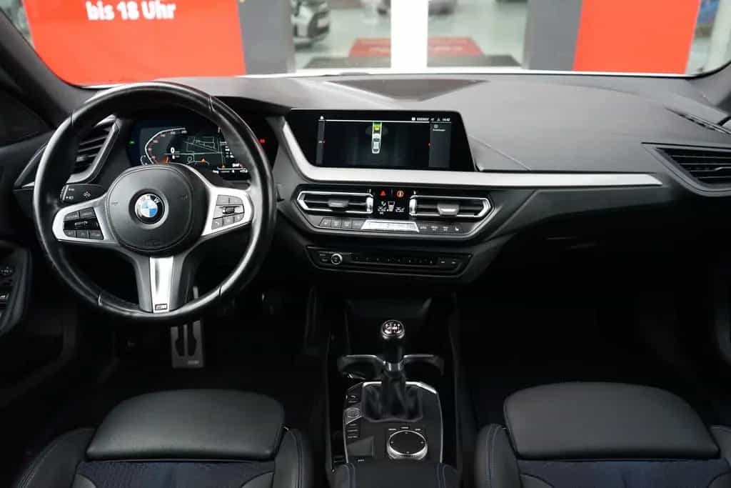 BMW 218 i M Sport Virtual Cockpit Sitzheizung Navi 07/2022-photo-8