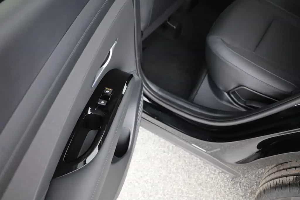 Hyundai TUCSON 1.6 T-GDI Aut. Matrix ACC Navi 12/2025-photo-26