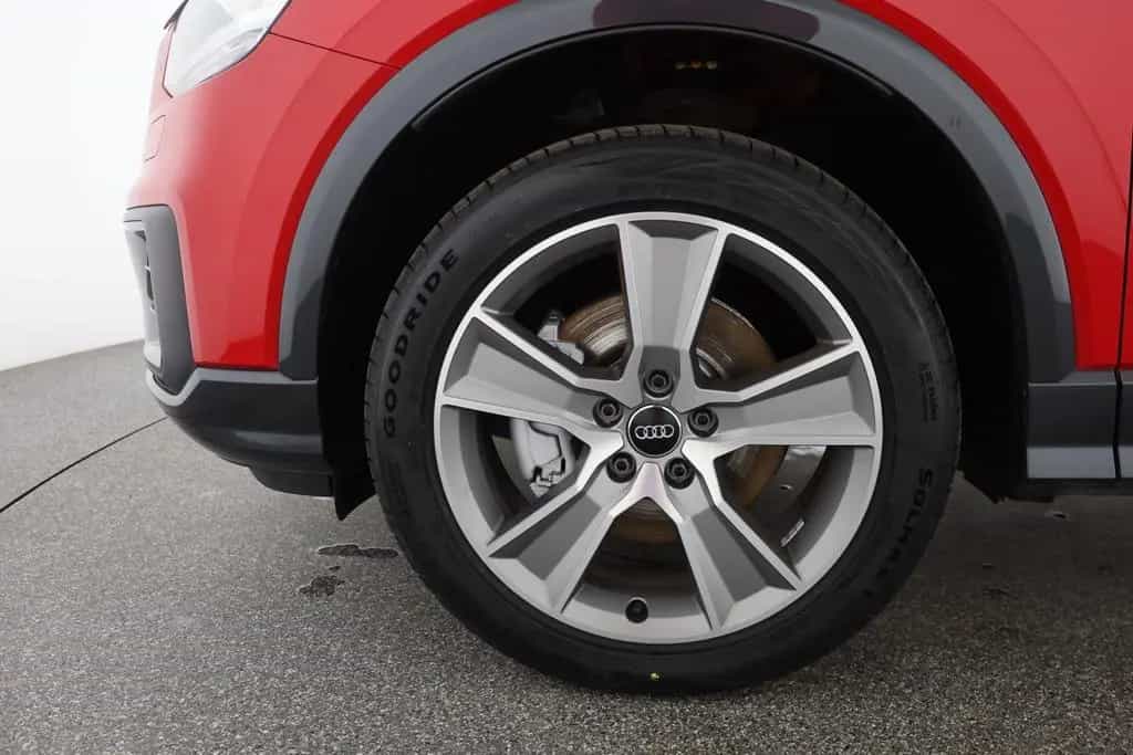 Audi Q2 30 TDI s-tronic Sport LED Tempomat AHK PDC 06/2018-photo-28