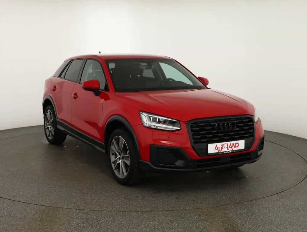 Audi Q2 30 TDI s-tronic Sport LED Tempomat AHK PDC 06/2018-photo-6