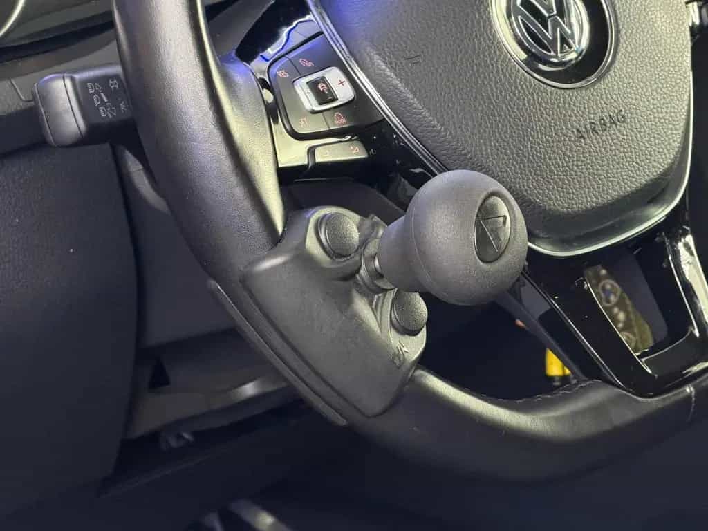 Volkswagen Caddy Maxi-DSG-Behindertengerecht-Rampe 06/2018-photo-14