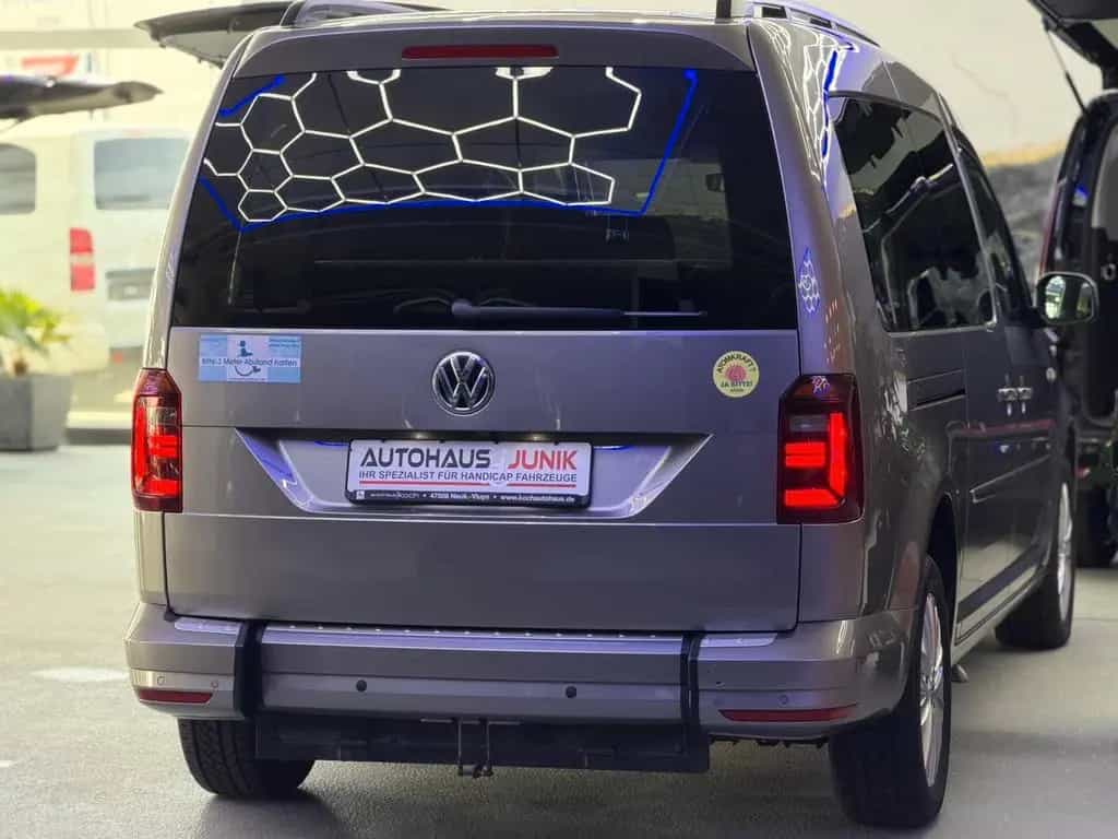Volkswagen Caddy Maxi-DSG-Behindertengerecht-Rampe 06/2018-photo-18