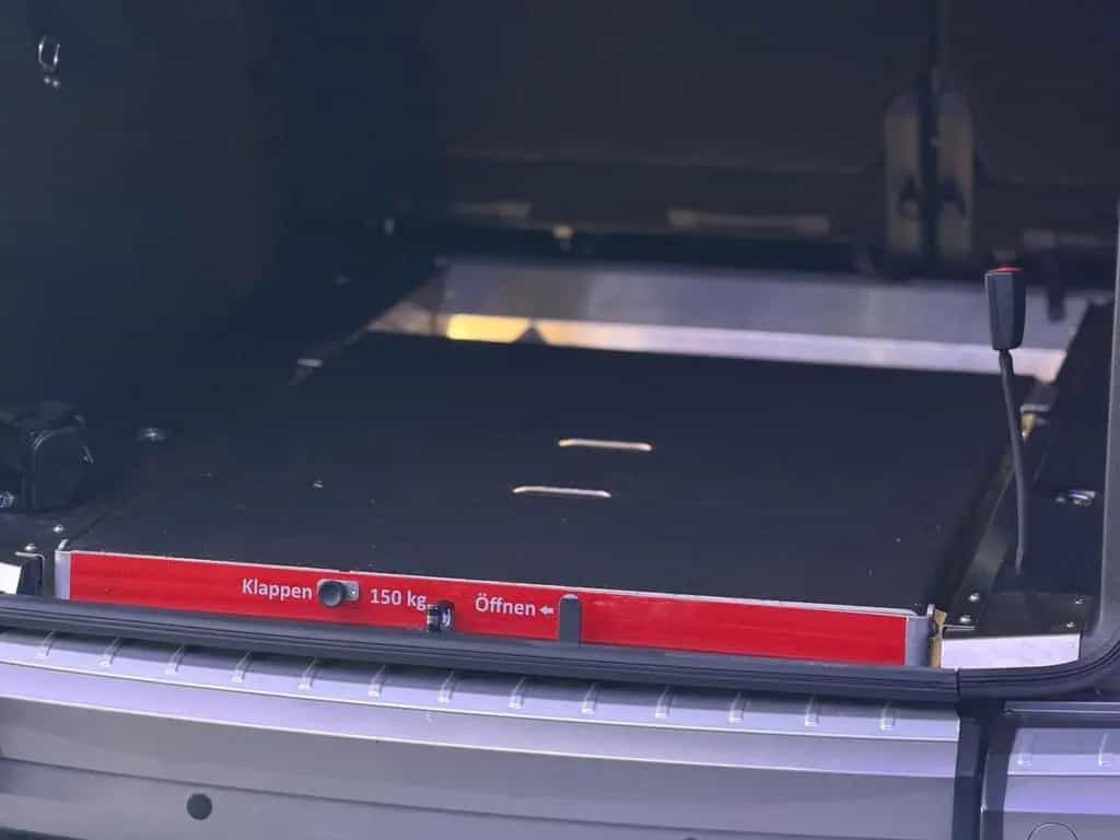 Volkswagen Caddy Maxi-DSG-Behindertengerecht-Rampe 06/2018-photo-5