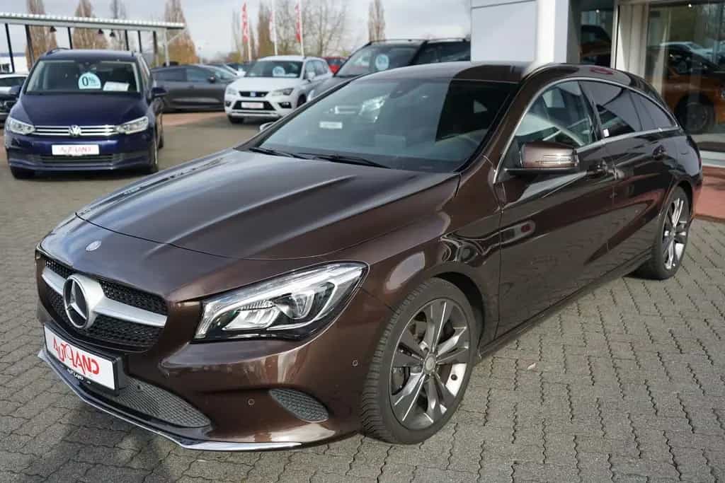 Mercedes-Benz CLA-Class 180 Score Klima LED Navi Sitzheizung 11/2016-photo-1