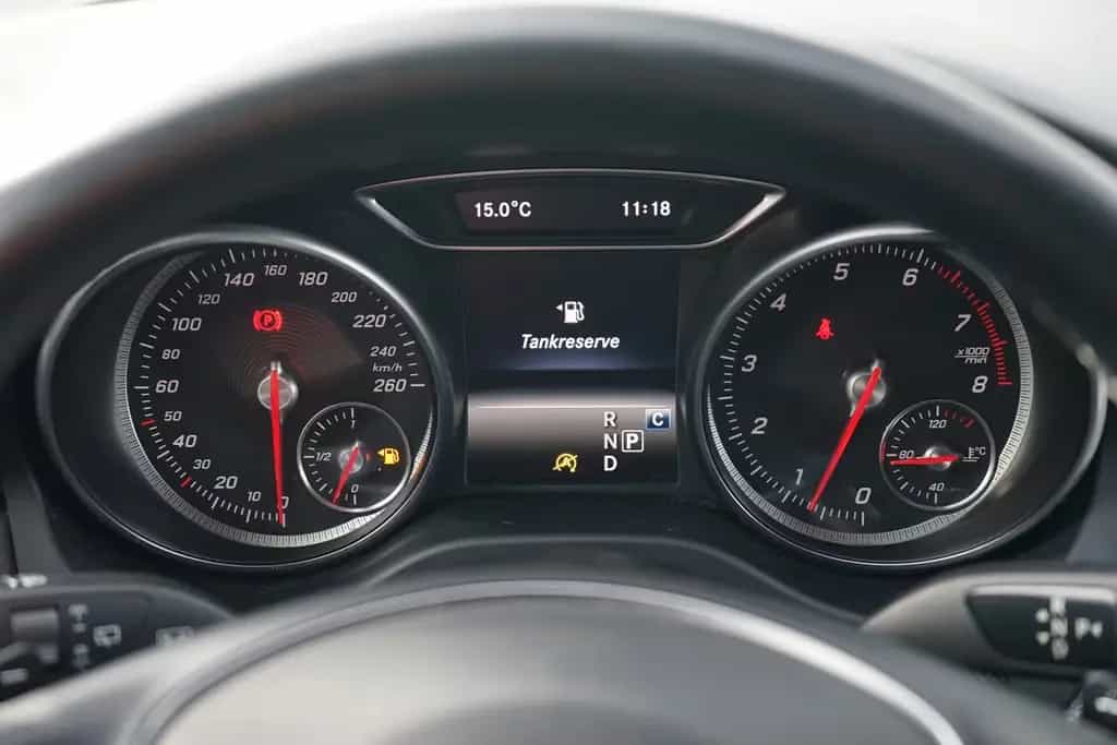 Mercedes-Benz CLA-Class 180 Score Klima LED Navi Sitzheizung 11/2016-photo-12