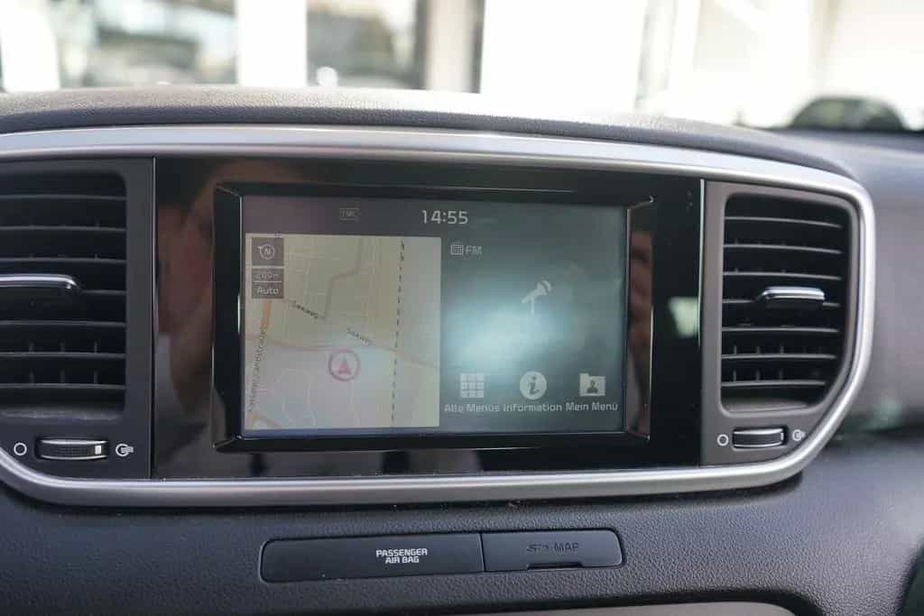 Kia Sportage 1.6 Edition 7 2WD Klimaaut. Navi Kamera 06/2019-photo-11