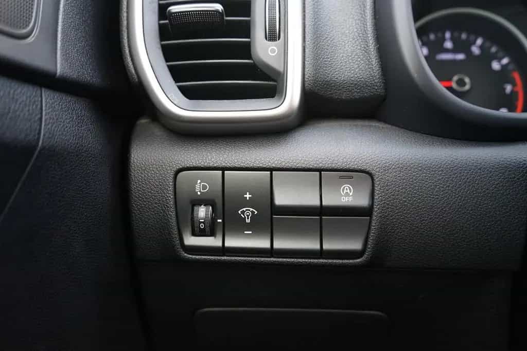 Kia Sportage 1.6 Edition 7 2WD Klimaaut. Navi Kamera 06/2019-photo-26