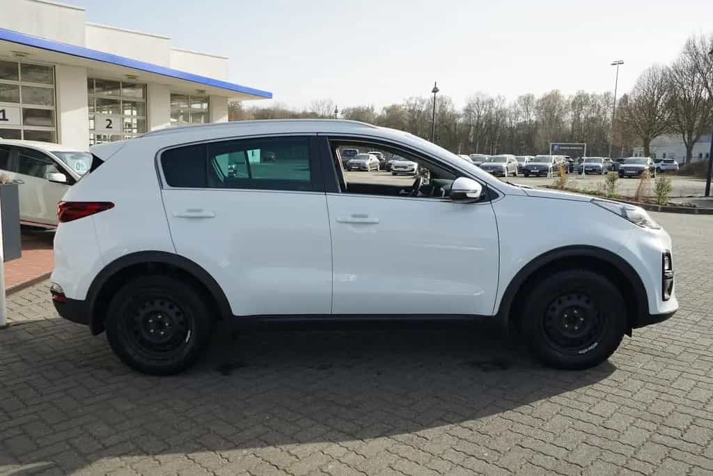 Kia Sportage 1.6 Edition 7 2WD Klimaaut. Navi Kamera 06/2019-photo-4