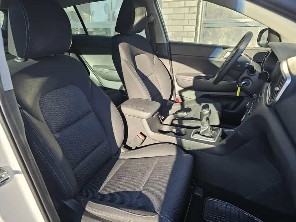 Kia Sportage Black Edition 2WD 03/2022-photo-10